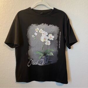 Dazy Orchid Graphic Black T-Shirt